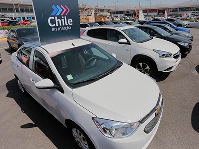 Se prevé que el déficit fiscal efectivo en Chile llegará al 10% del PBI